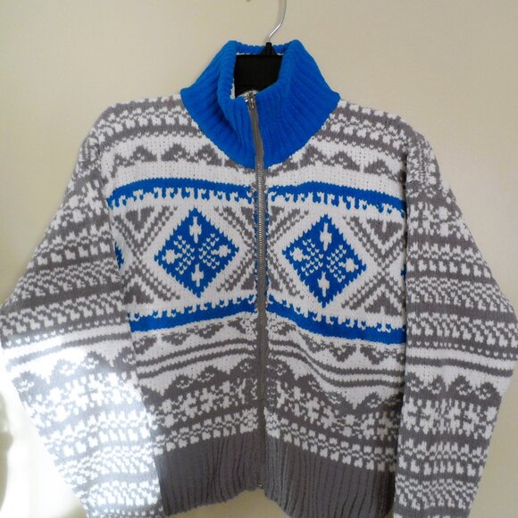 cardigan sweater with zipper size- S NEW - Picture 3 of 8